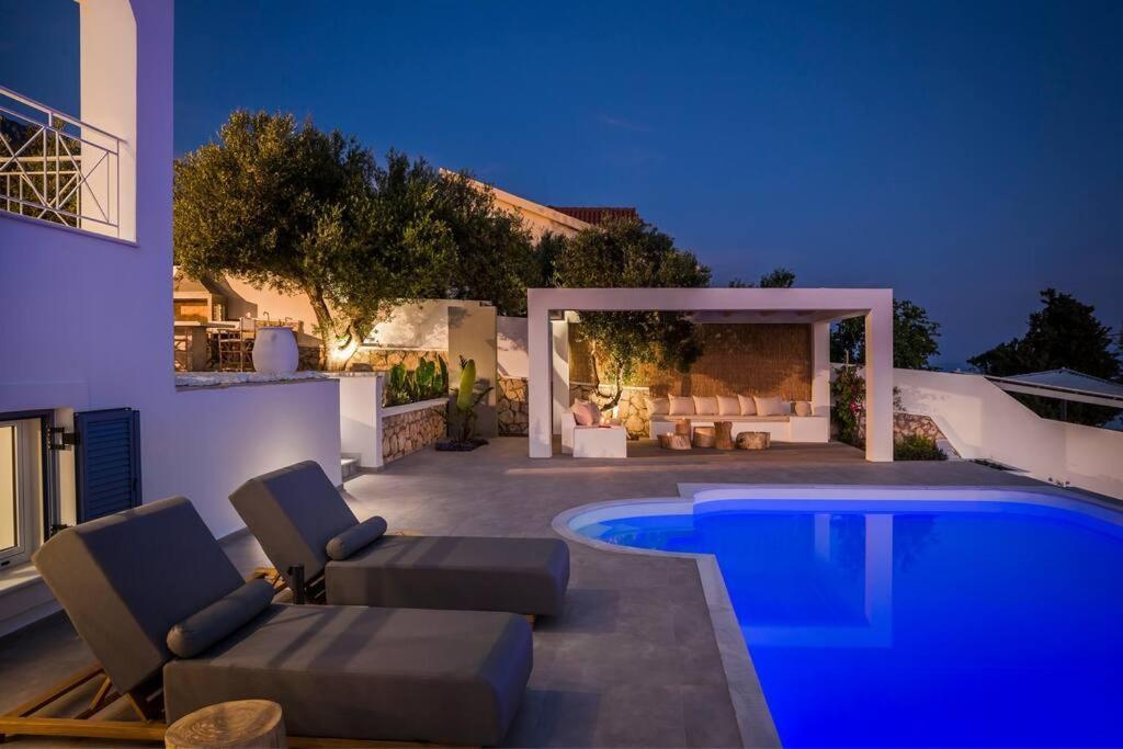 Lourdas White Villa Lourdata  Exterior photo