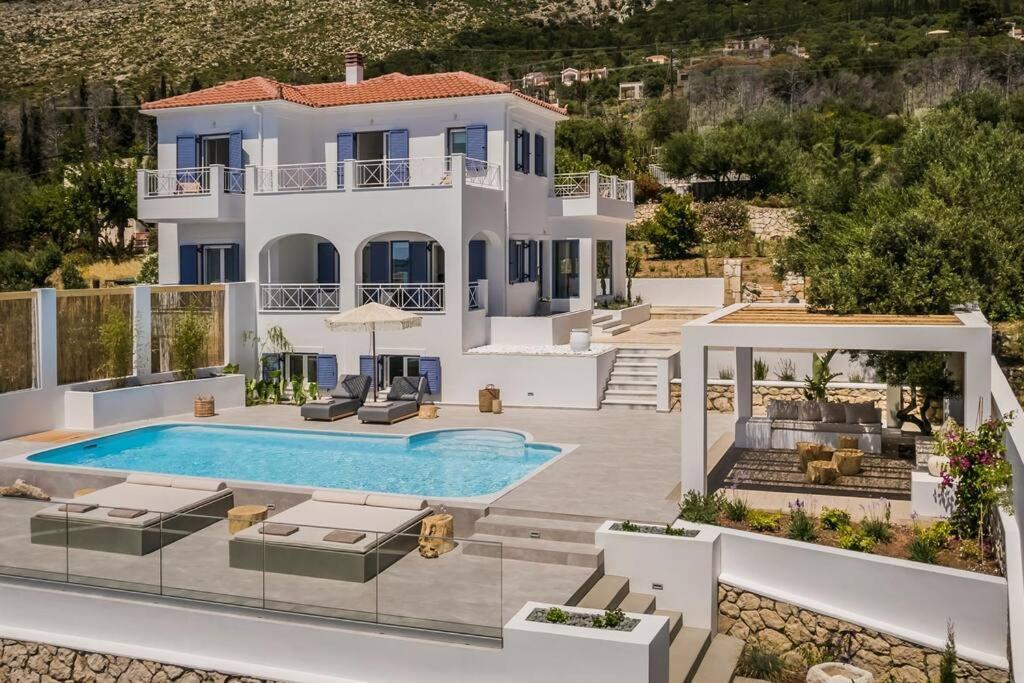 Lourdas White Villa Lourdata  Exterior photo