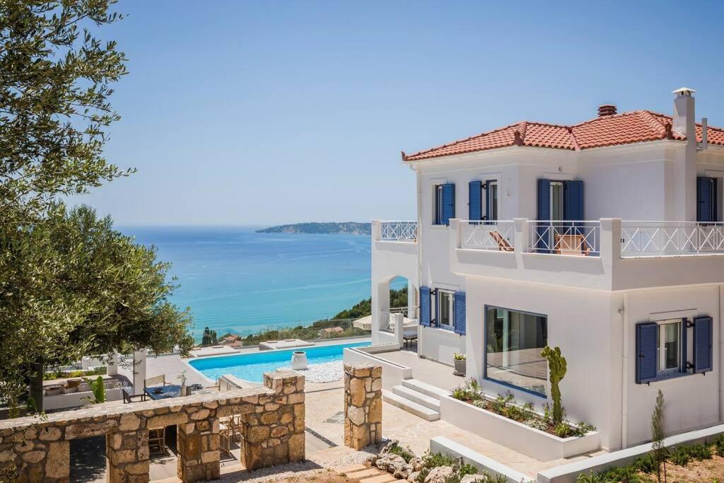 Lourdas White Villa Lourdata  Exterior photo